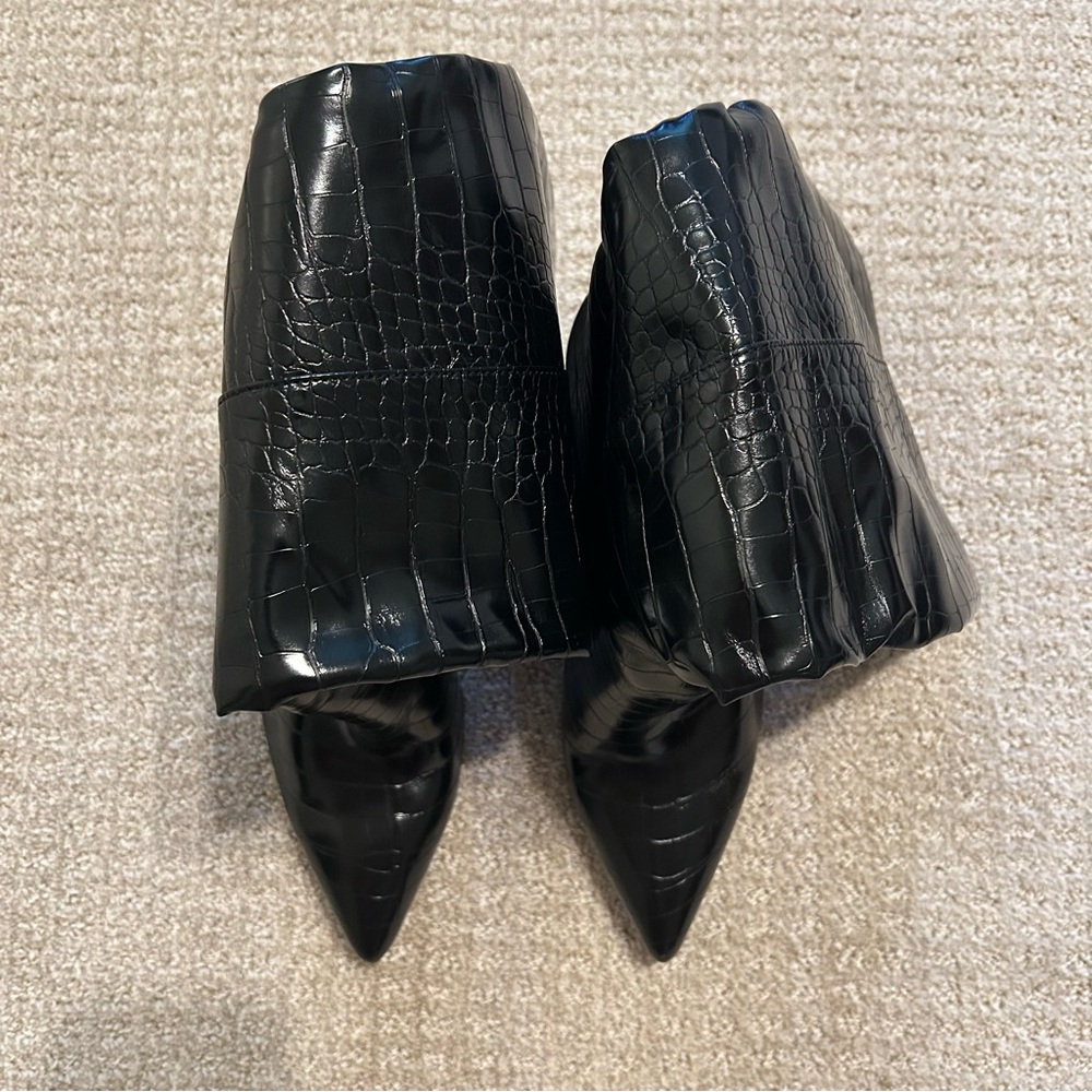 Steve Madden Nikitta Croc Embossed Boot Black Size 9.5 - Picture 3 of 12